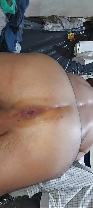 Cuzinho cheio ainda quer mais