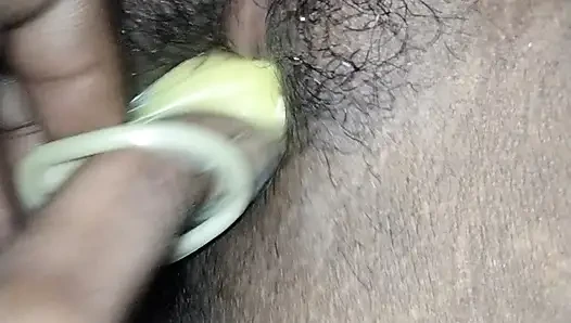 Satisfying the son-in-law's sex with a banana