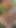 Çıplak kızıl saçlı güneşte meditasyon yapıyor