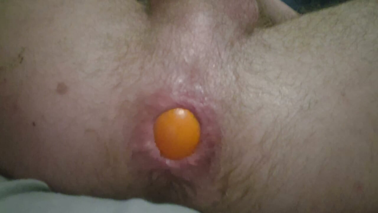 Anal play with toys n fruit