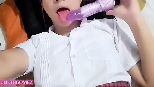 Solo-mädchen-masturbation