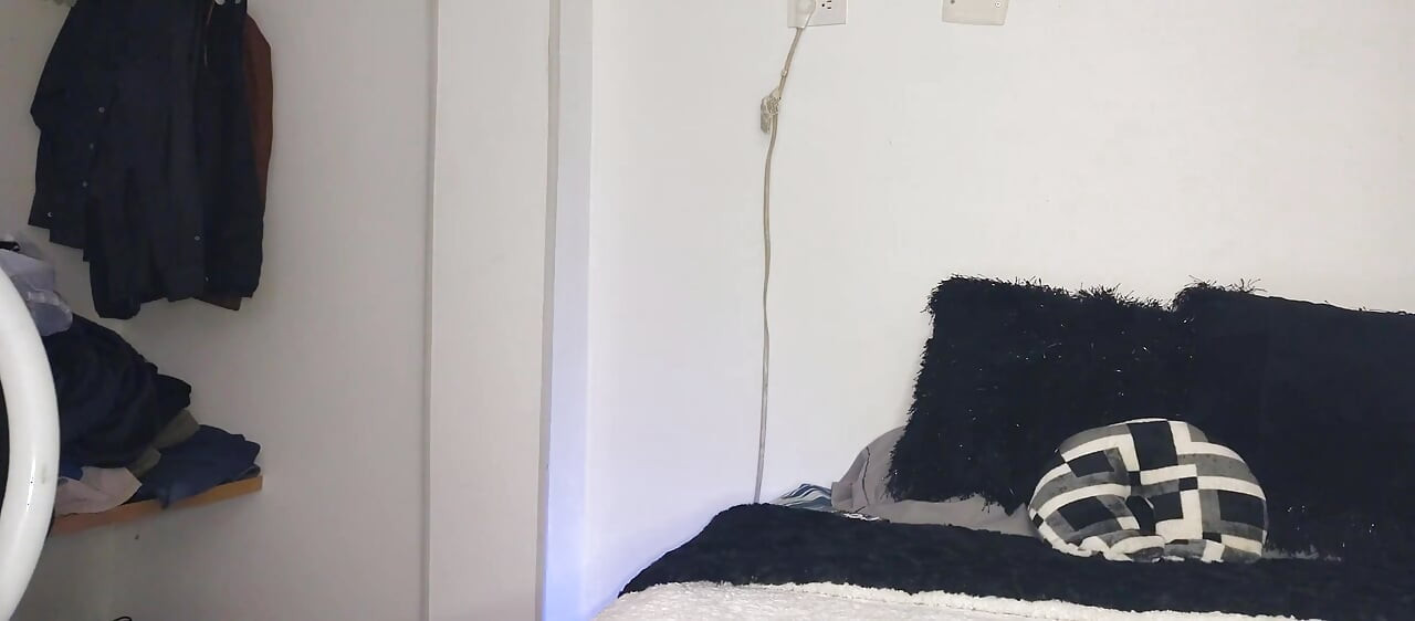 Dirty Lil Midget Vol.9