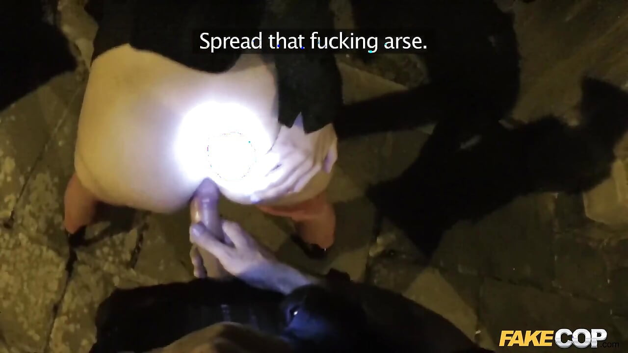 Fake Cop - Seks Anal Spesial Halloween