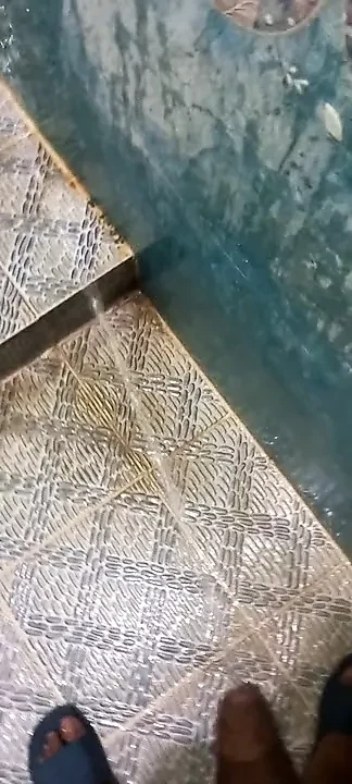 Pee