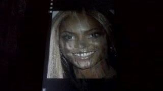 Hommage au monstre du visage, Beyonce