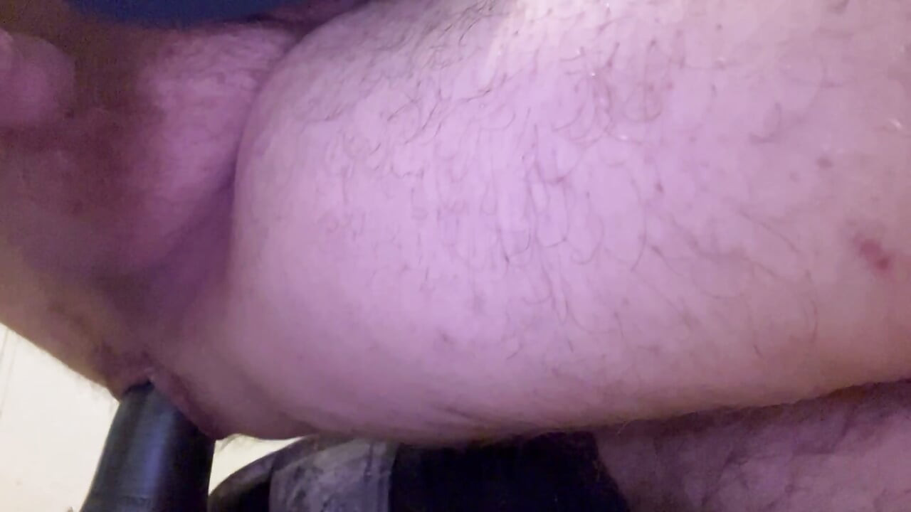 Close up bum play