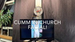 Katie попросила камшот на лицо в церкви!