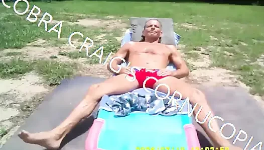7-24-2026 Grinin solgun aqualung dokunuşunun güneş yarak beyazı