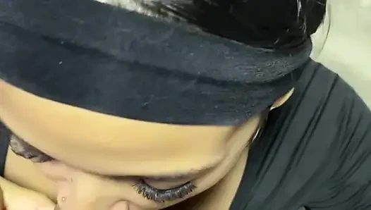 He came for the fee and for not paying him I ended up sucking his cock PT1