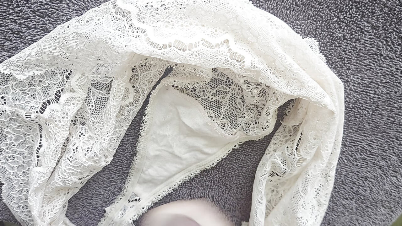 Panty Cum Tribute for AlexaLeaks