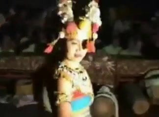 Tarian seksi erotis kuno Bali 6