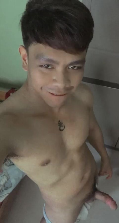 Another Asian twink loses control – studio scene