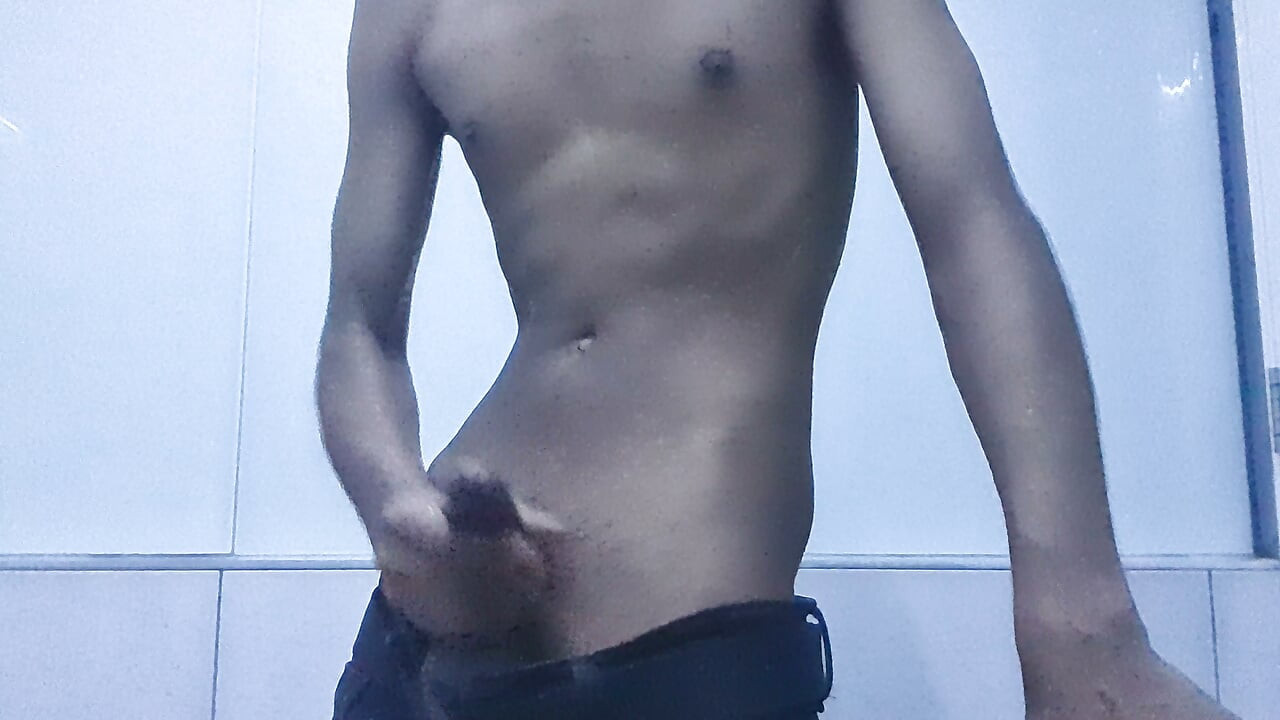 masturbation in bath room