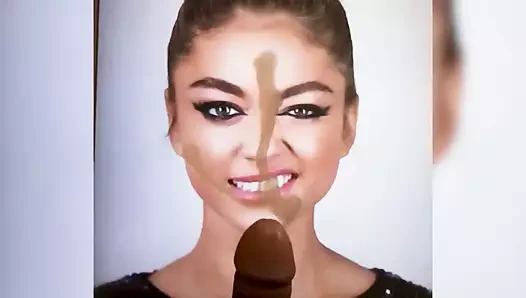 Sarah Hyland'ın boşalma anısına