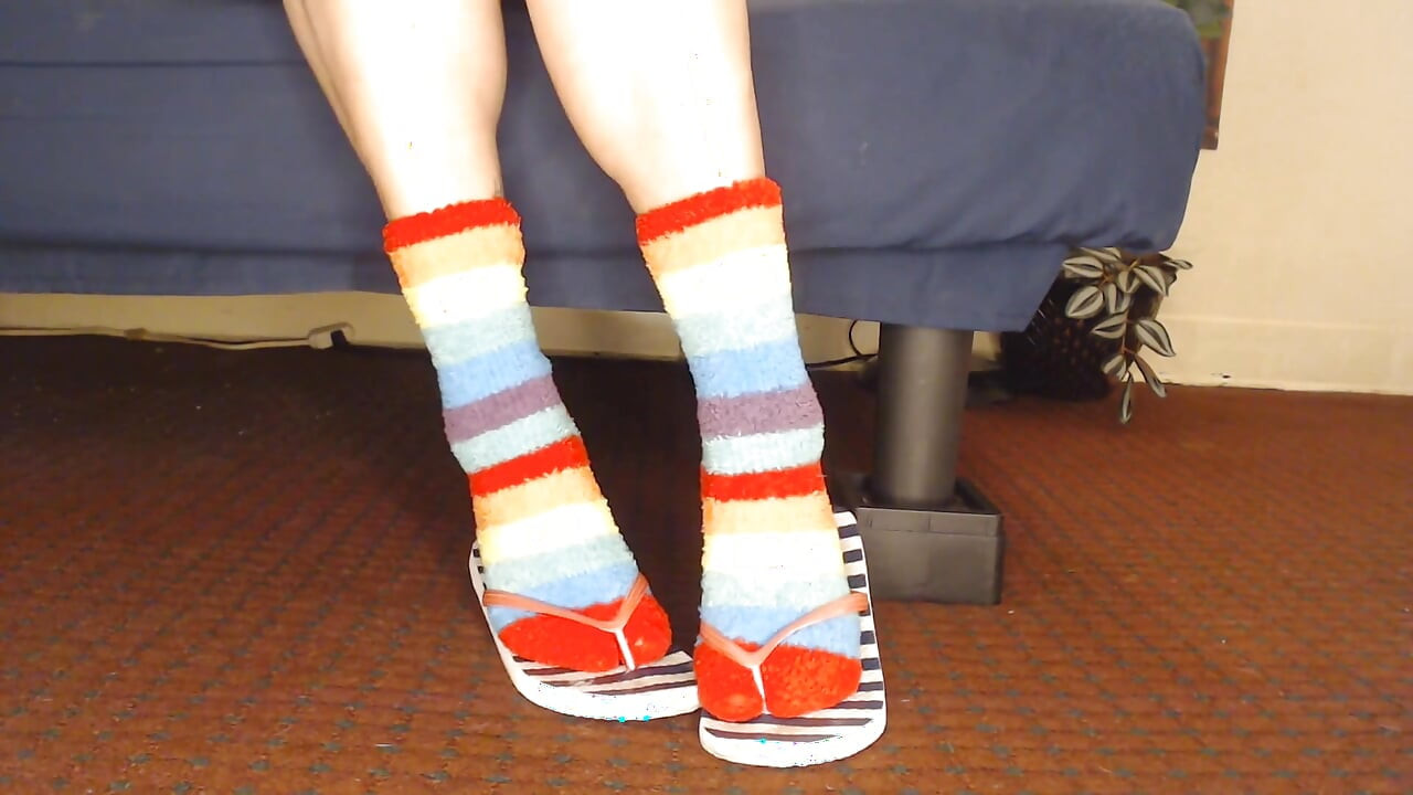 Fluffy fuzzy sokken teenslippers schoenenspel.