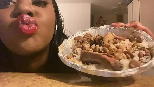Mukbang hedeflerim hakkında konuşurken Brezilya yemeği yiyor (gel benimle rahatla)
