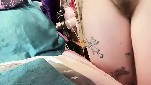 Wanna See Why I Love Small to Average Sized Dicks? Watch This Epic Pussy Play to Find Out!