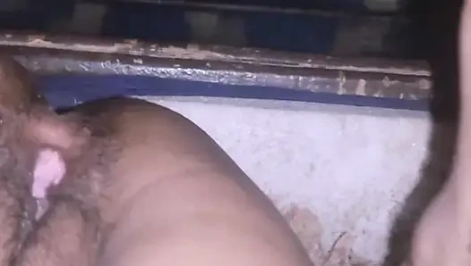 Xxx Hintli kız videosu