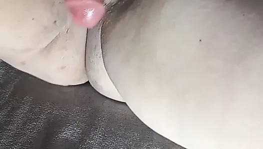 Gypsy Beautys langsames, vorsichtiges Spiel mit dem 27 cm großen Monster – Reine Sinnlichkeit