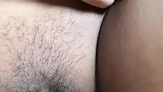 The Pleasure of Hanging Out With Your Ex-Girlfriend