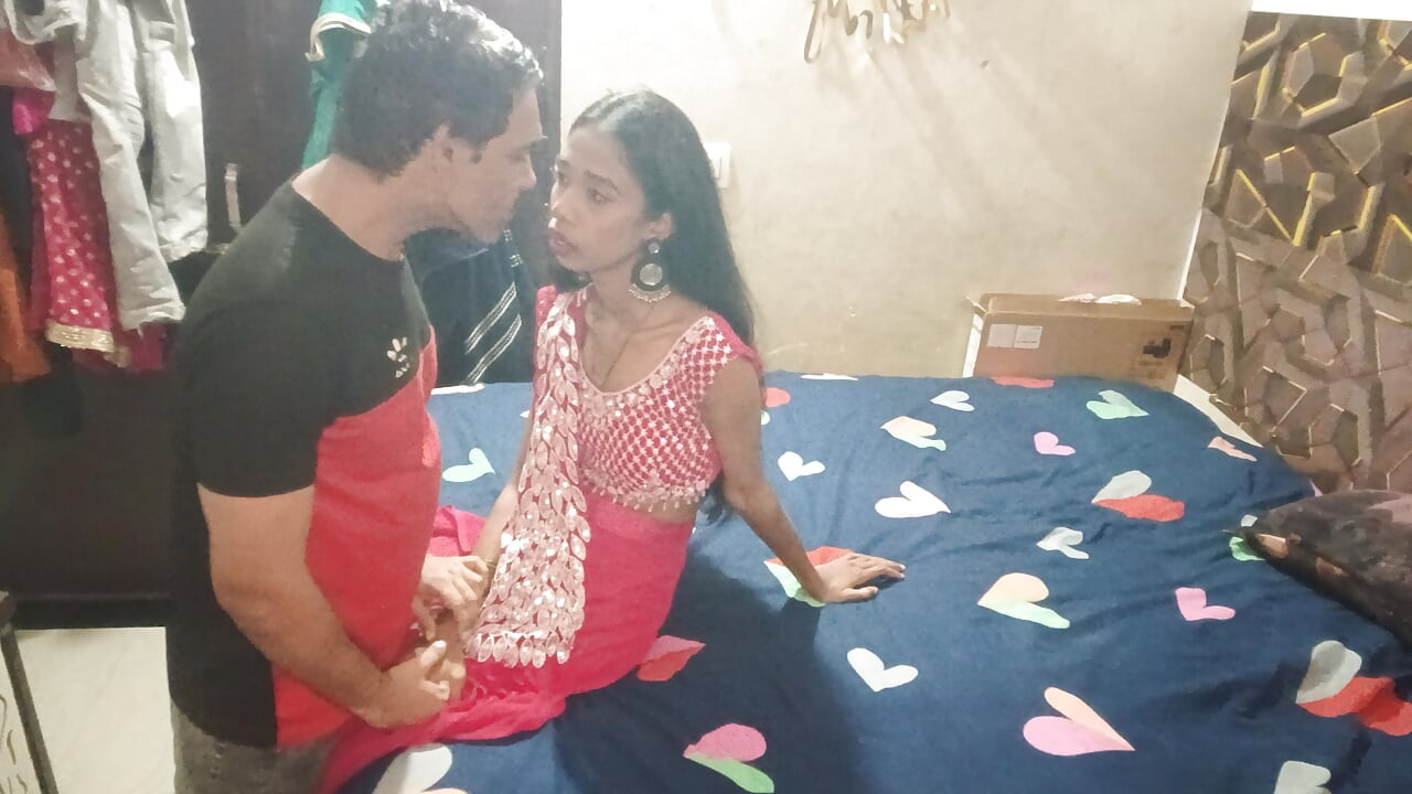 Muje chudne jada chusne me maja ata hai koi hai jo apna mota lund chushany
