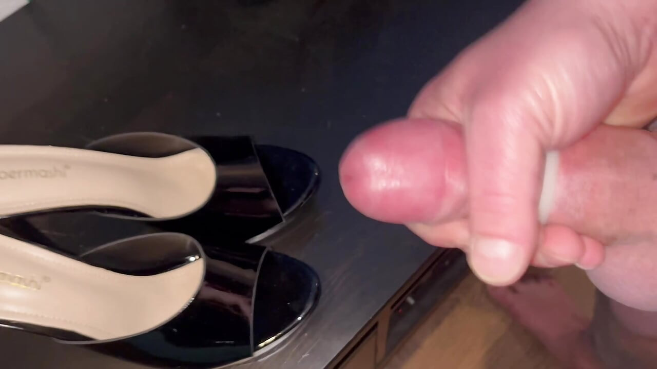Heelshot