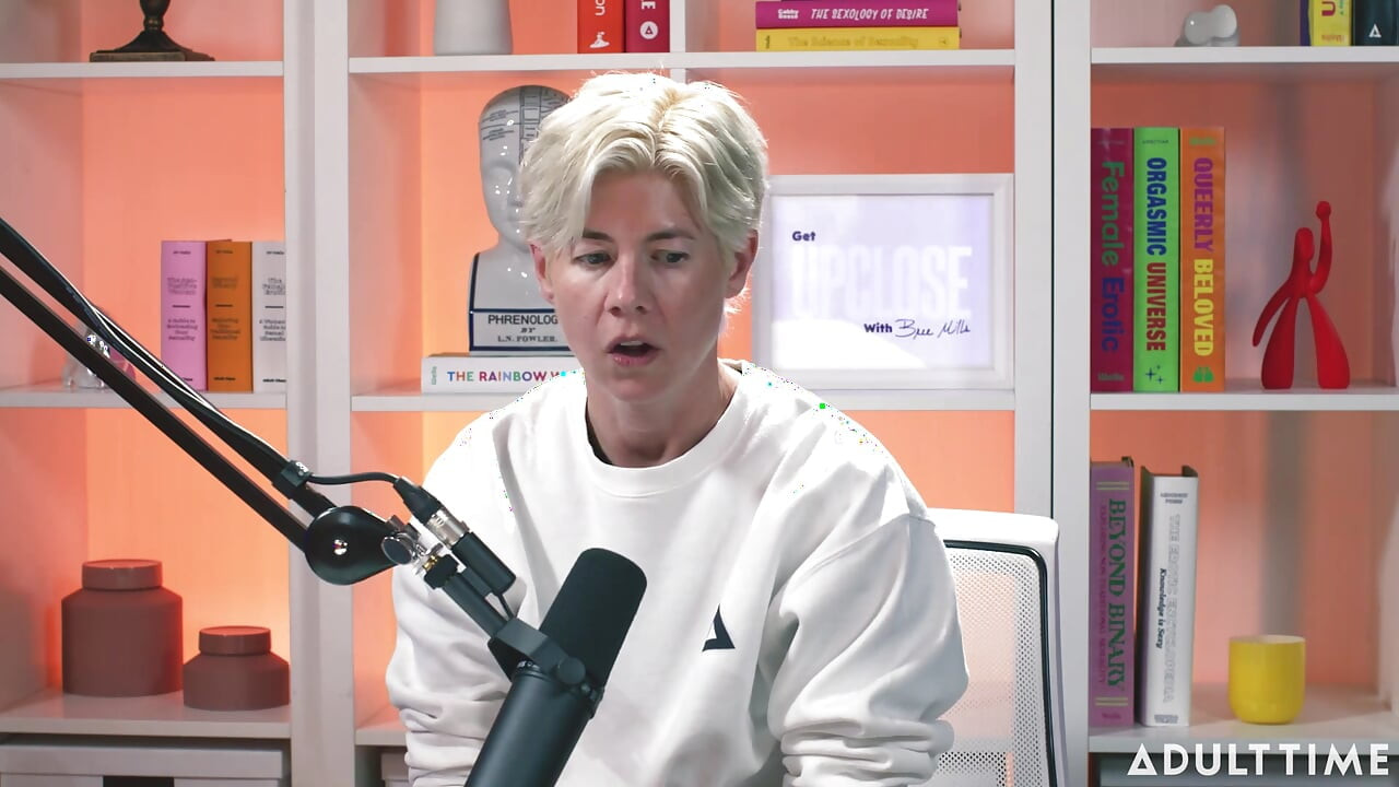 Chanel Camryn: Titreme Kraliçesi. The Adult Time Podcast