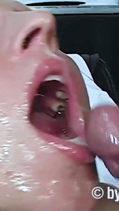 Powerful moment from "Housewives experience their first gang bang"