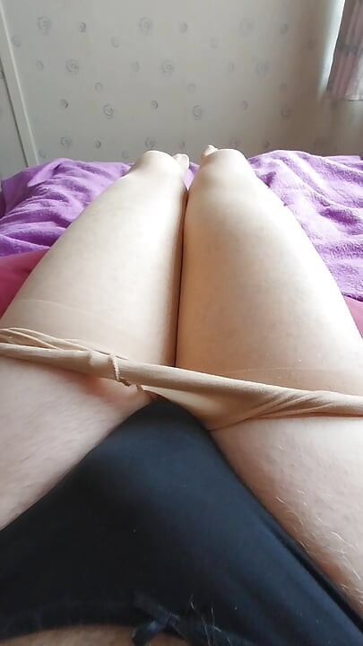 Sissy Cum-slut Cumshot