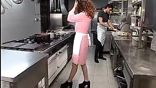 Jessica Rizzo production  in the pea doctor scene 02