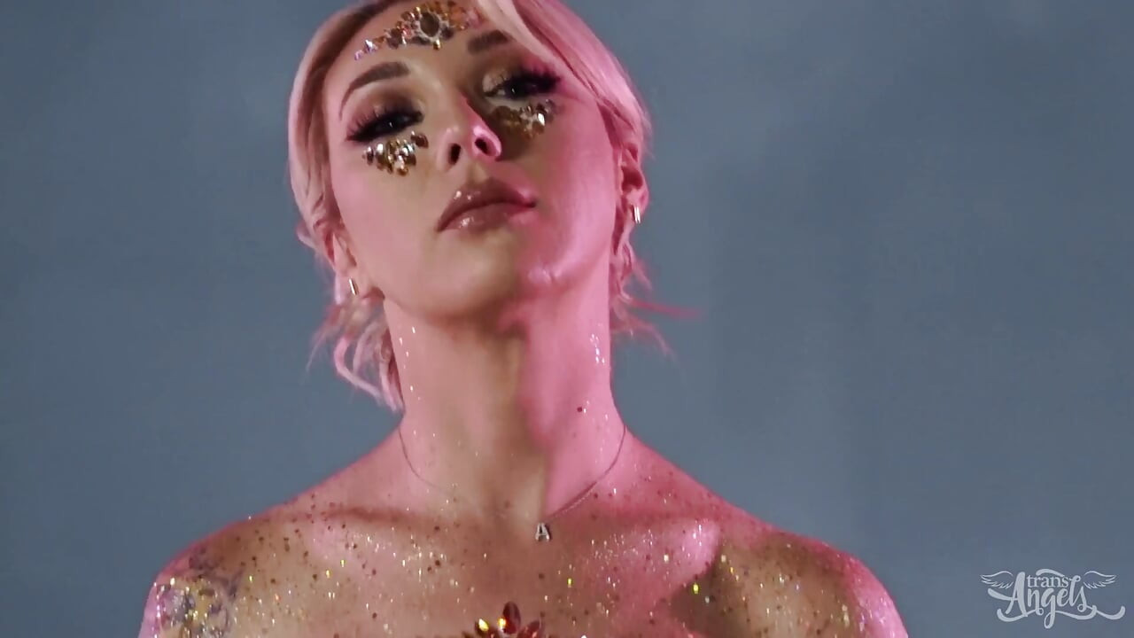 Trans Angels - Eaven était-il une place sur terre ? Eh bien, n’importe qui qui a vu Aubrey Kate aurait probablement pu deviner
