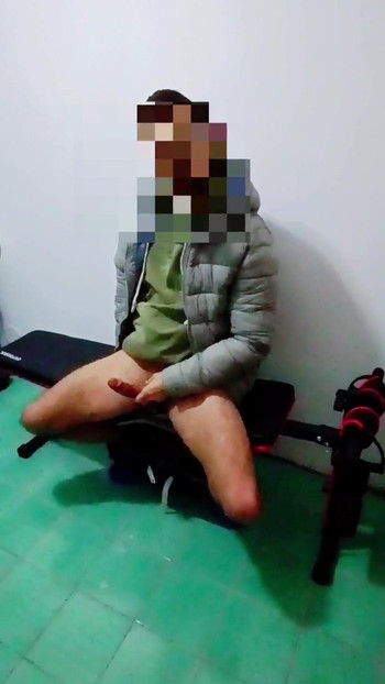 Epski trenutak iz "Želi da masturbiram i svršim za nju!"