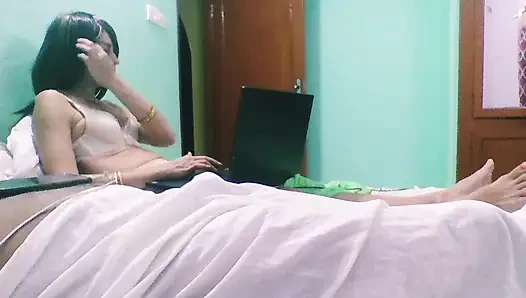 Красивая подруга страстно относится ко мне
