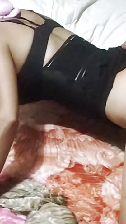 Menina árabe de 19 anos da Tunísia