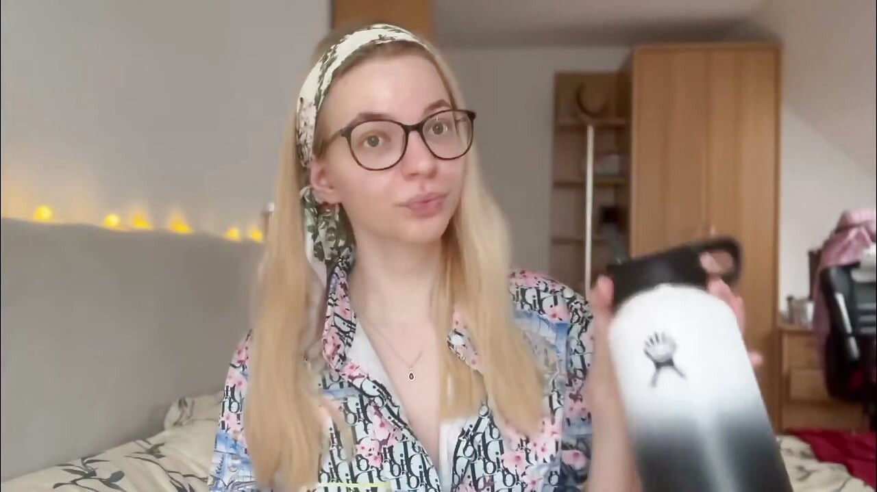 Paypig Living on $30 a Month After I Rinsed Him Dry