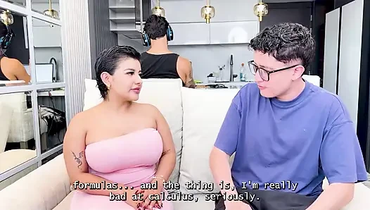 Saya Meniduri Ibu Tiri Pantat Besar Sahabat Saya Saat Dia Bermain Video Game - Naty Delgado
