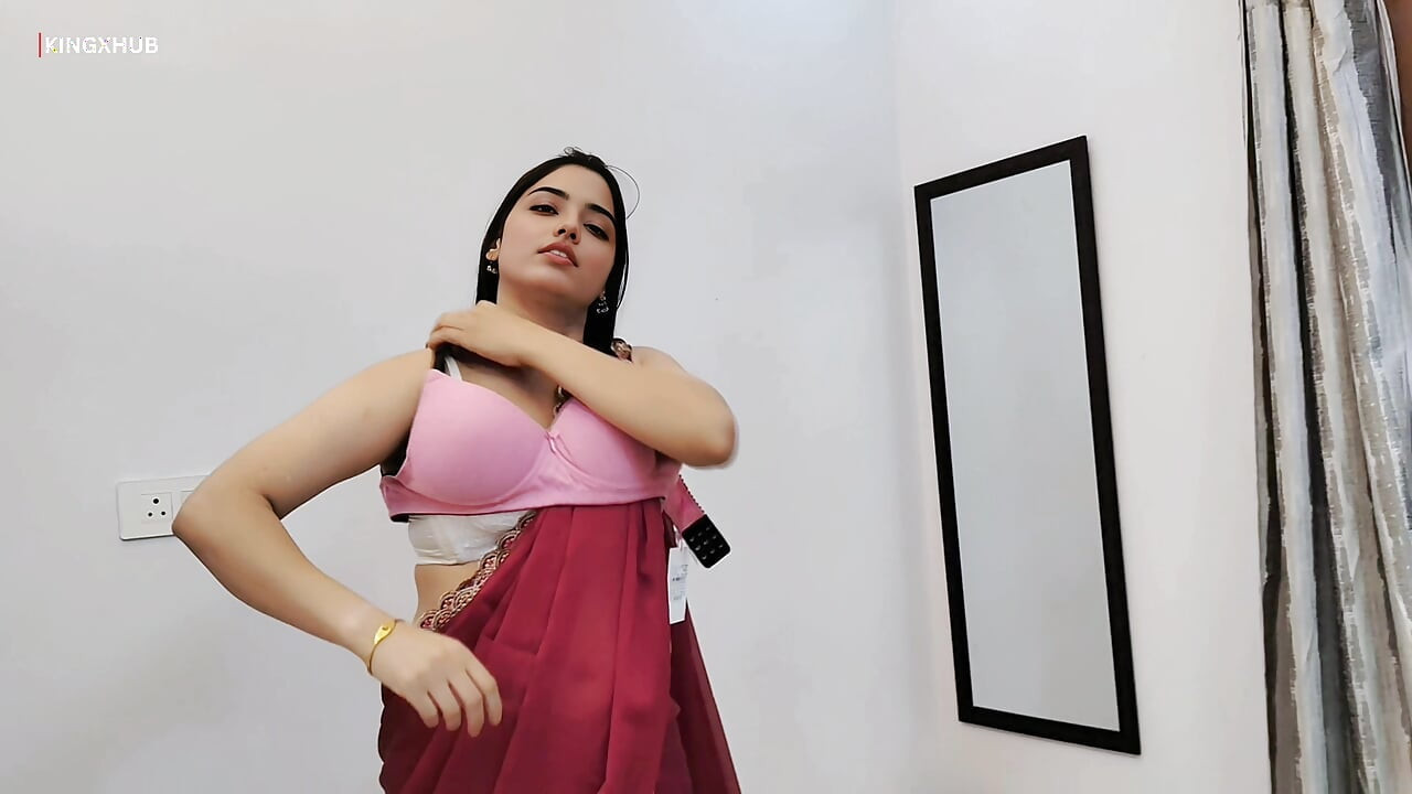 Sexo dulzón indio con repartidor de desastrostro, video hindi completo