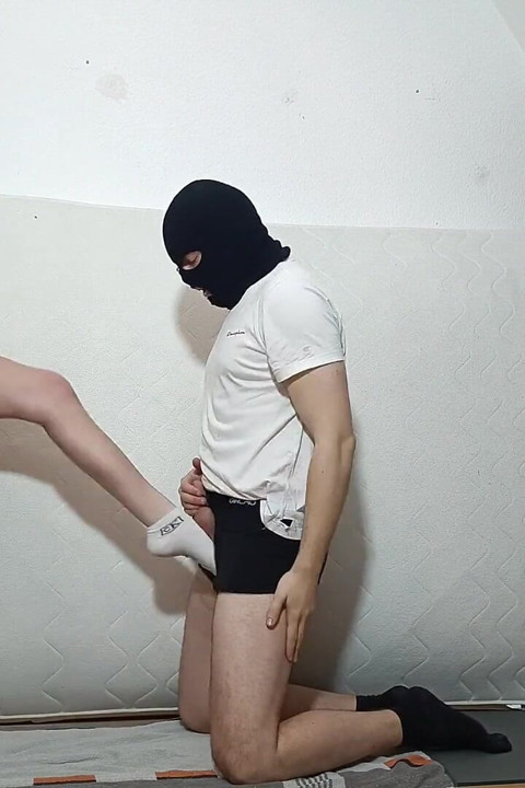 She Kicks Me Until I Come