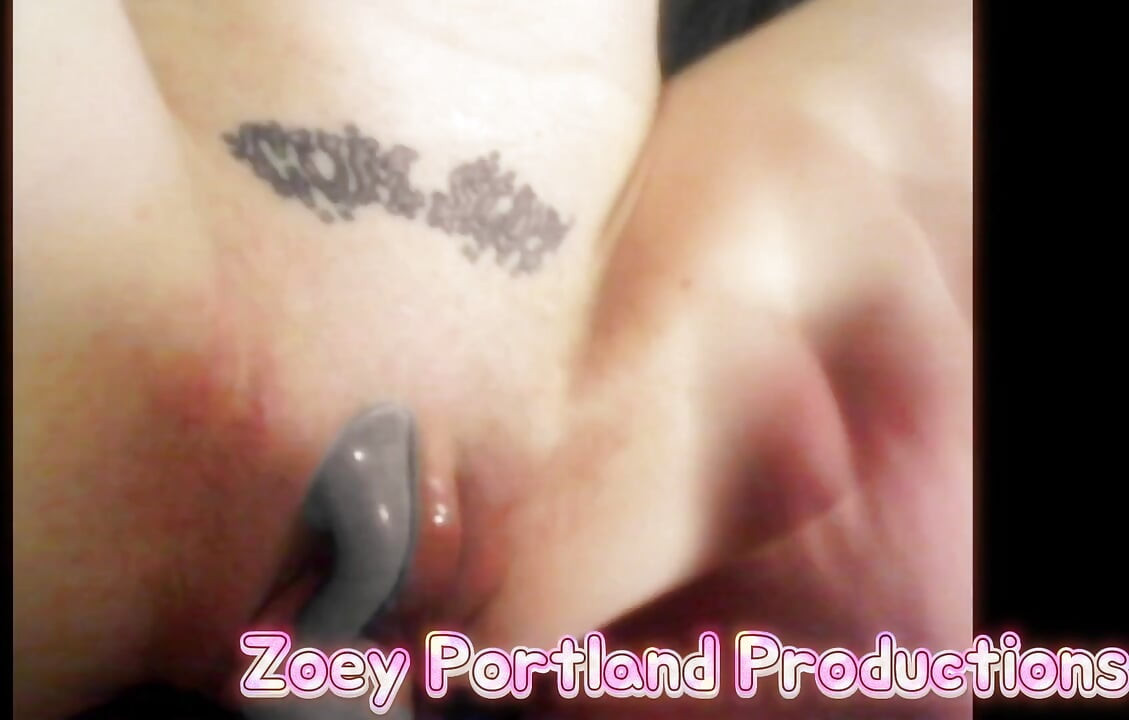 Zoey Gets Fucked Hard in Bedroom