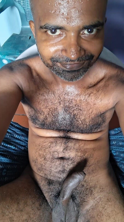 Indian BBC guy solo jerking video 220