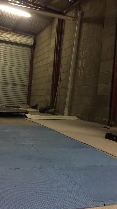 Γυμνή προπόνηση - Μέρος 16