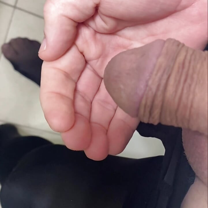 Cum Squirting hands free Compilation from a sissy Crossdresser small dick xlit pussy cock in stockings lingerie high heels