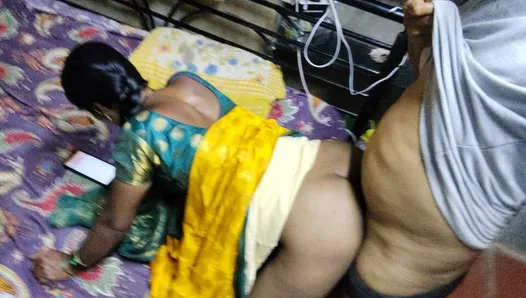 Indyjskie porno z hinduskim dźwiękiem - jebanie mojej dziewczyny
