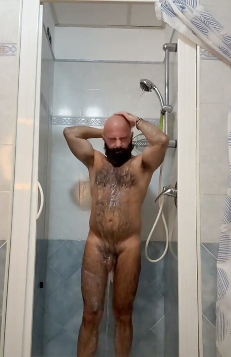 دش