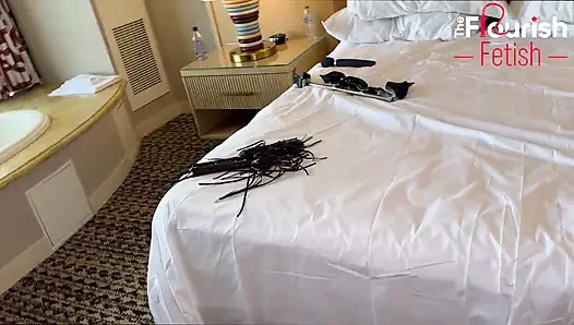 Nyxian Nox mrflourish büyük zenci ile esaret kırbaçlanıyor