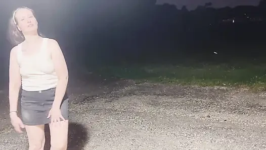 Young White Girl Lost In The Hood Gets Fucked By Black Cock For The First Time