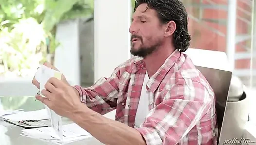 Бытовые счета с Gina Valentina