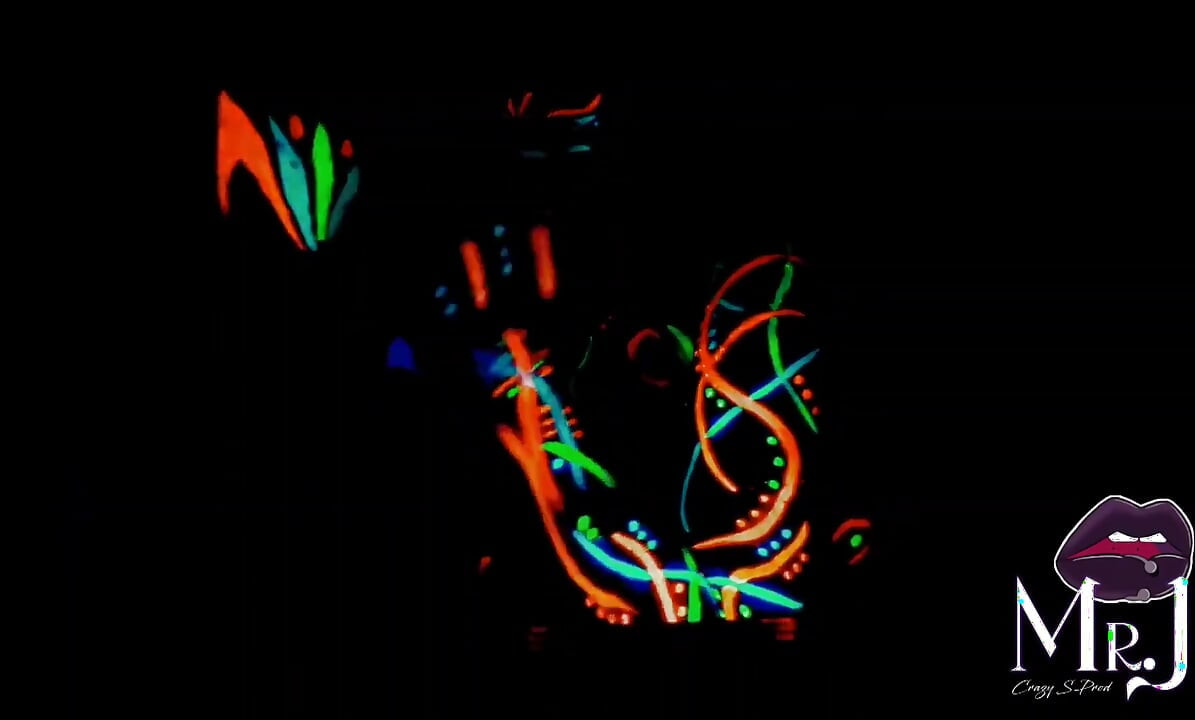 Sex and Uv Painting with Nyx & Dmona