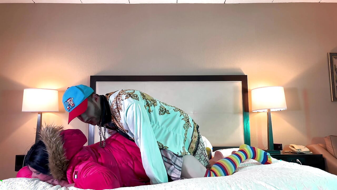 Rapper Clapping Tgirl Cheeks