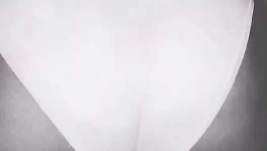 Sexy höschenficken teil 1!